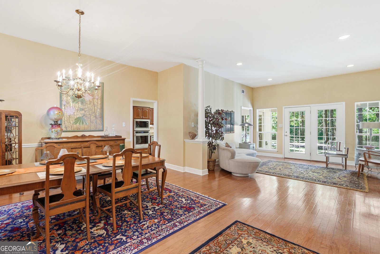 243 McLaughlin Court Richmond Hill - 8