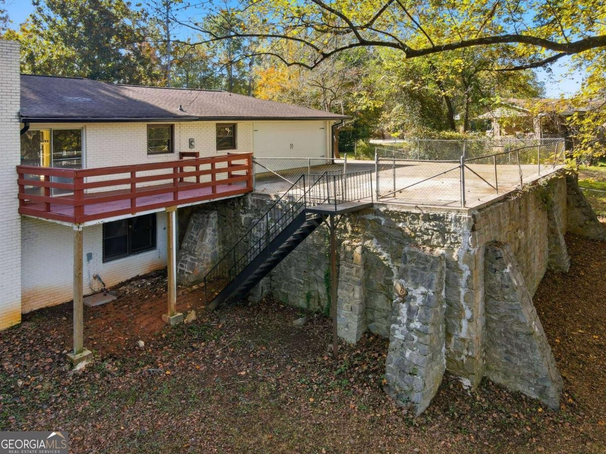 3303 Clifton Church Road Atlanta - 13