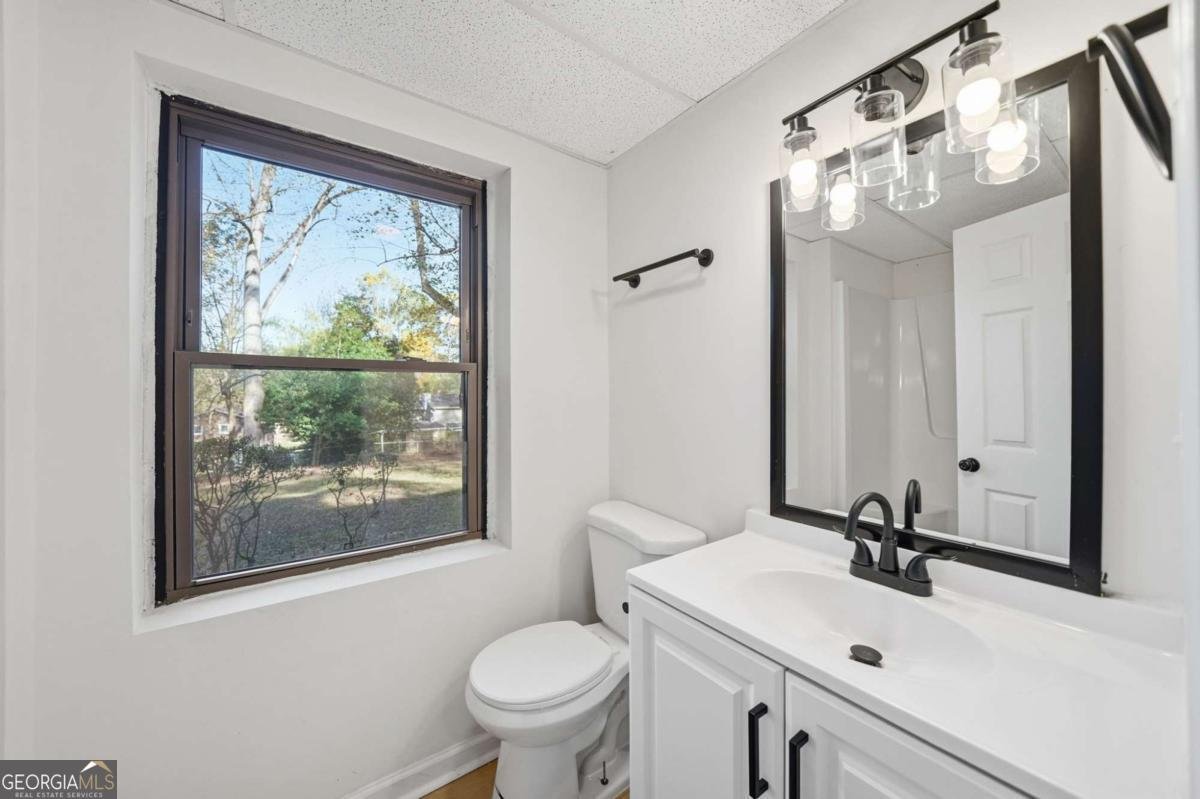 3303 Clifton Church Road Atlanta - 43