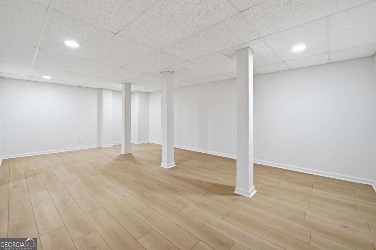 3303 Clifton Church Road Atlanta - 46