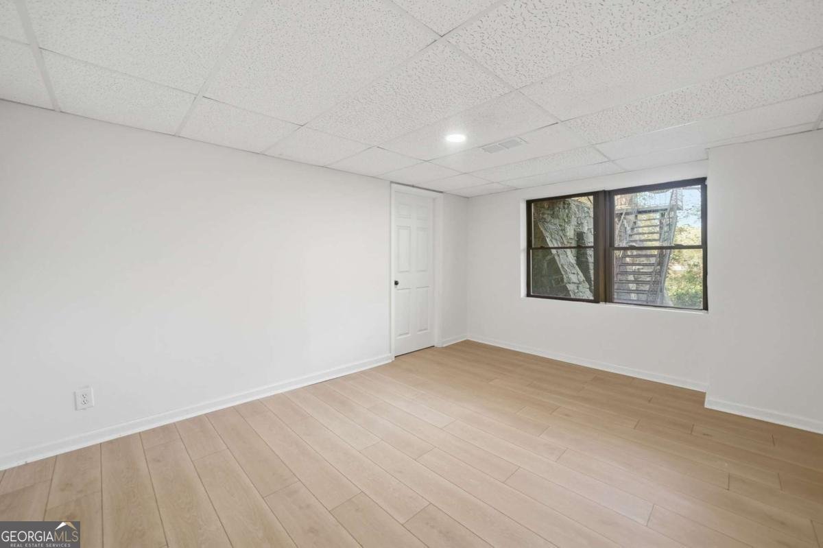 3303 Clifton Church Road Atlanta - 48