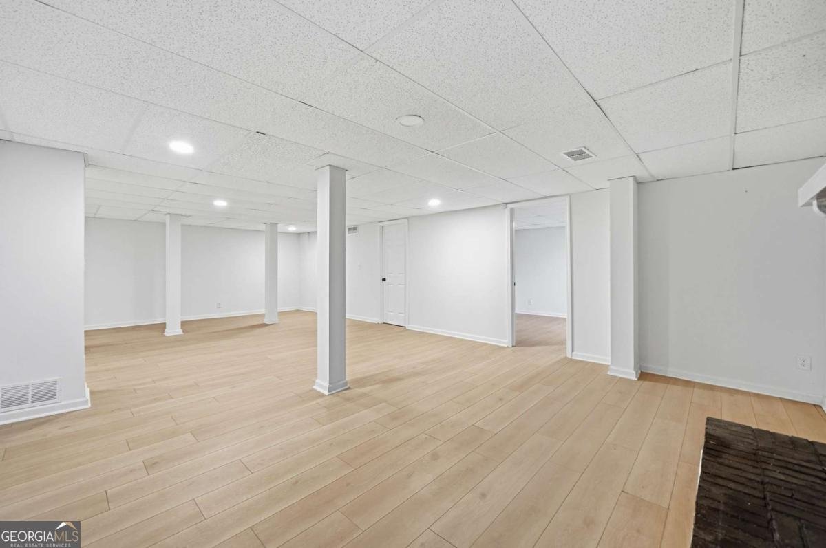 3303 Clifton Church Road Atlanta - 49