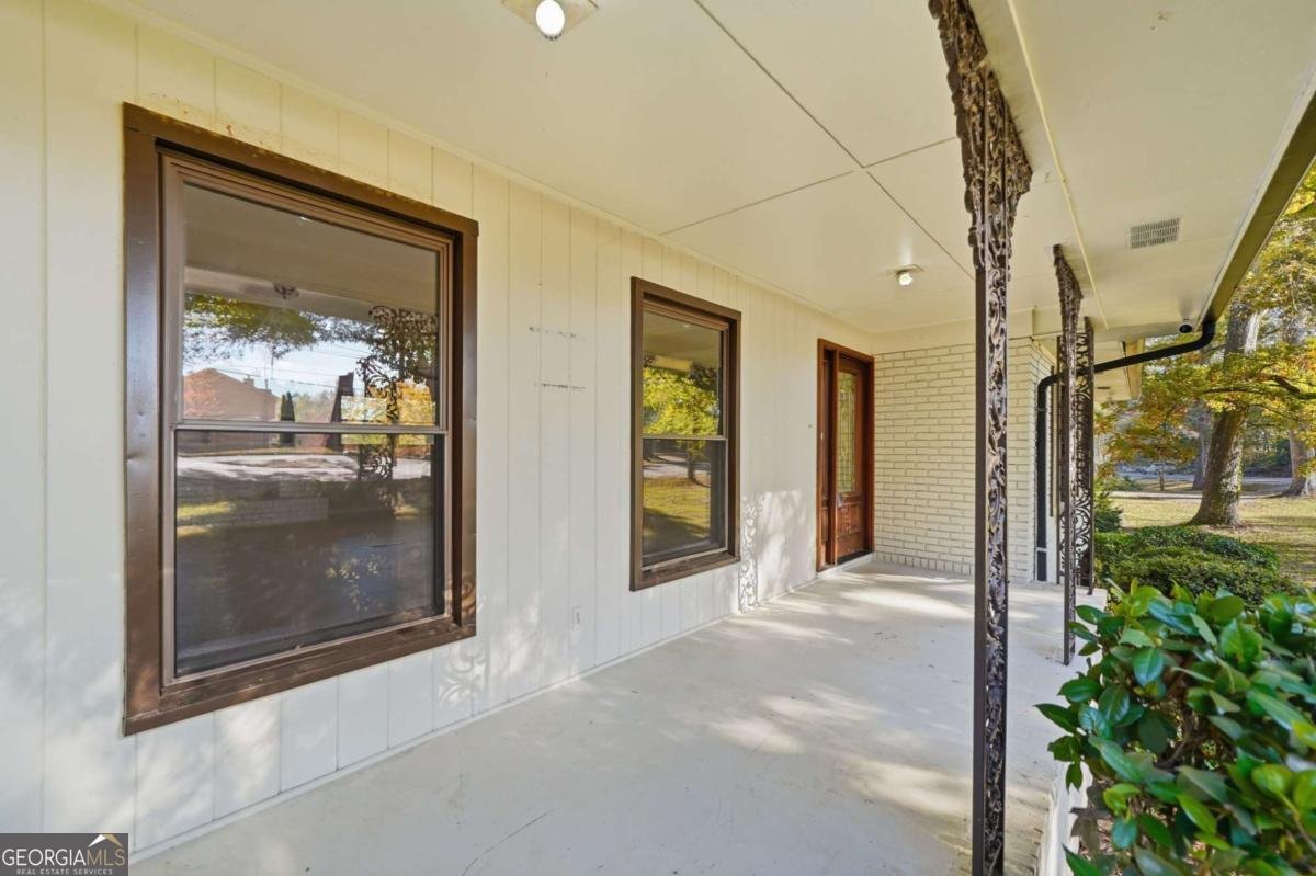 3303 Clifton Church Road Atlanta - 8