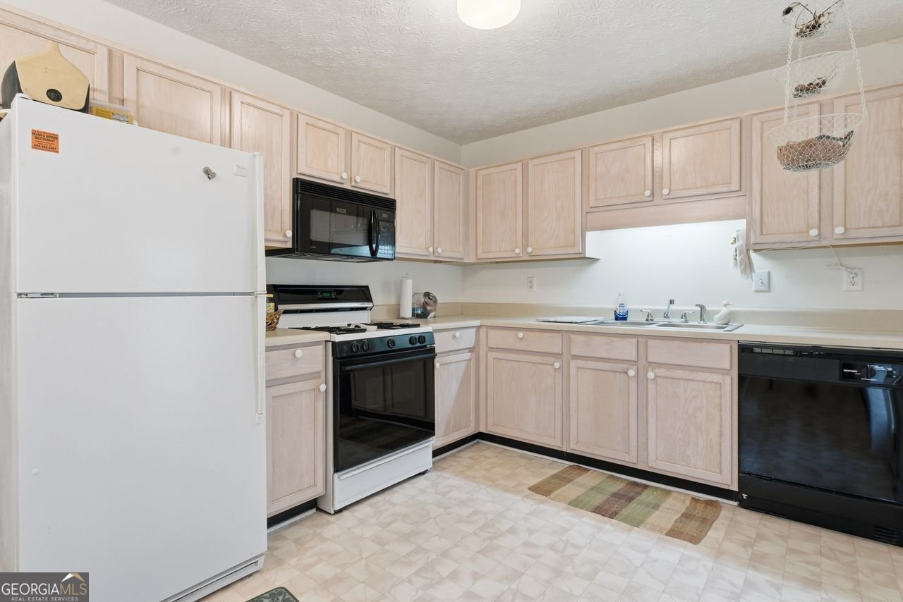 144 WILEY Drive Douglasville - 5