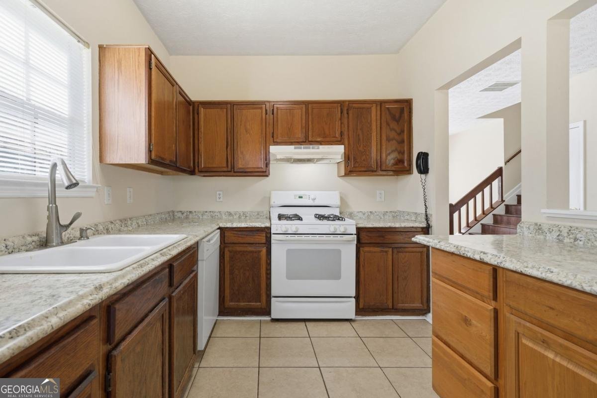 672 Stonebridge Loop Lithonia - 21