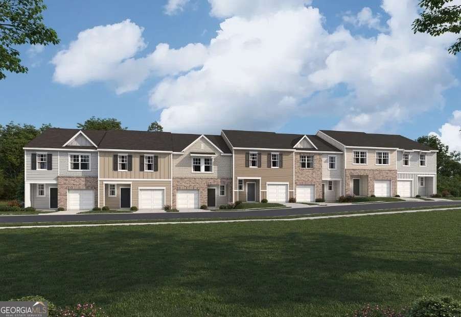 1047 Lucienne Boulevard Auburn - 2