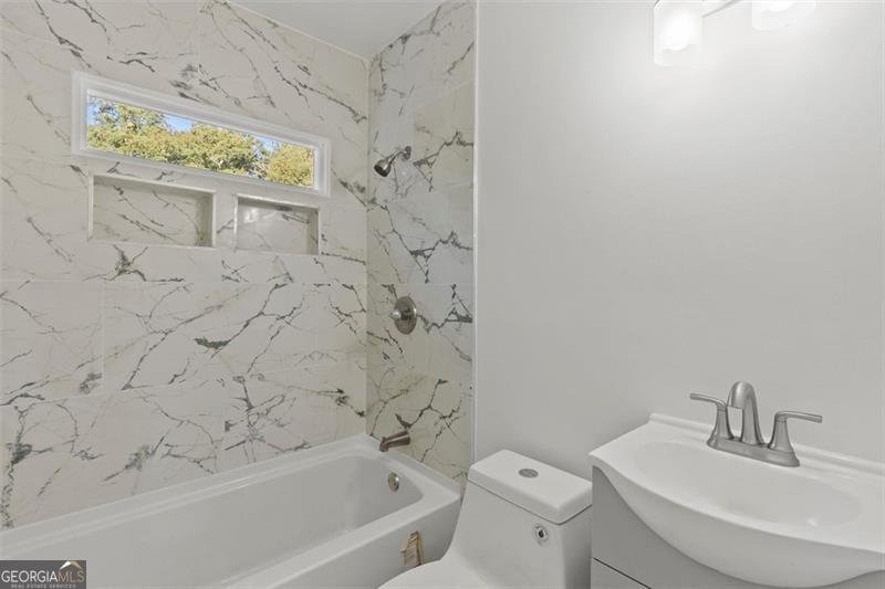 5476 OLD ROCKBRIDGE Stone Mountain - 10