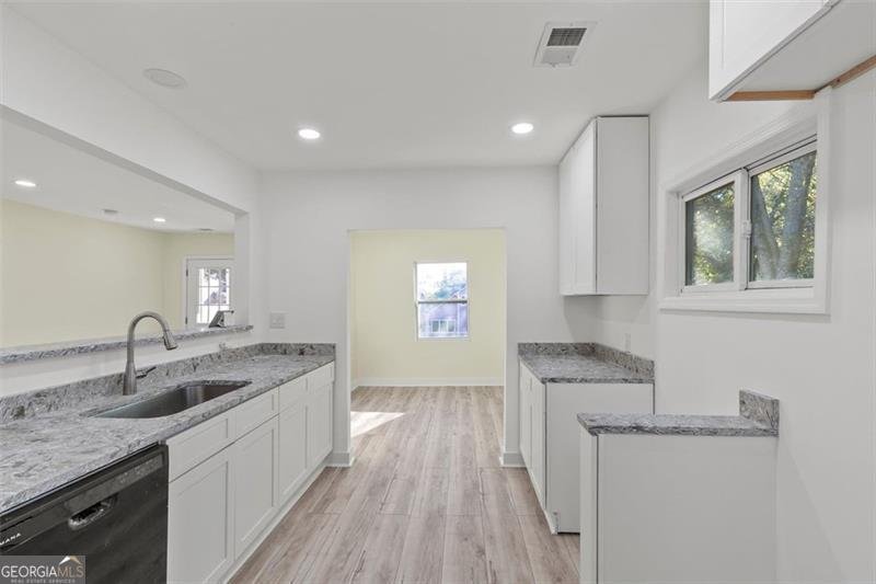 5476 OLD ROCKBRIDGE Stone Mountain - 8