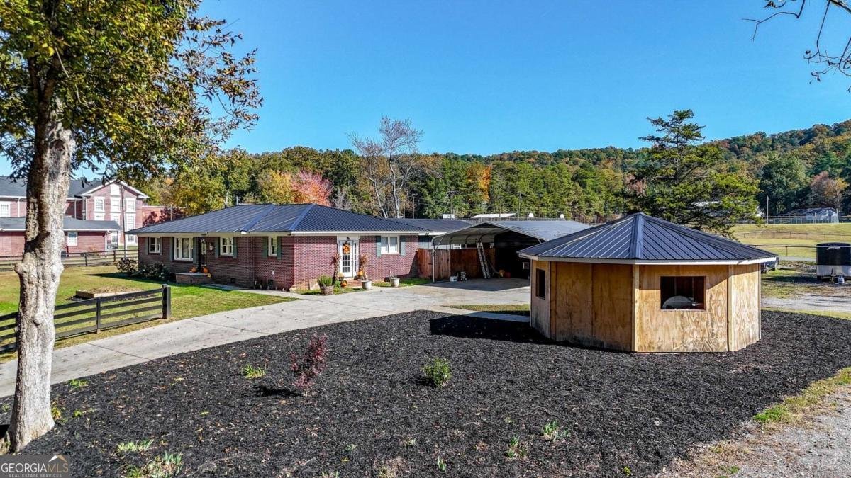 202 Peachtree Street Fairmount - 24