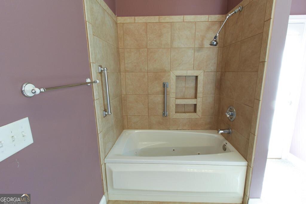 161 Southampton Circle Hoschton - 32