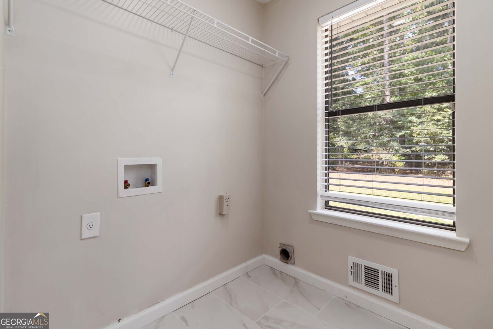 145 HUNTCLIFF Court Fayetteville - 22