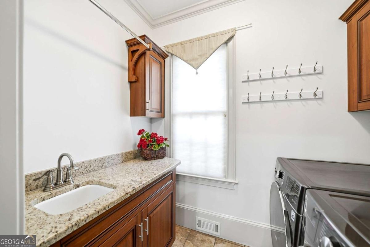 2855 Strathmore Drive Cumming - 39