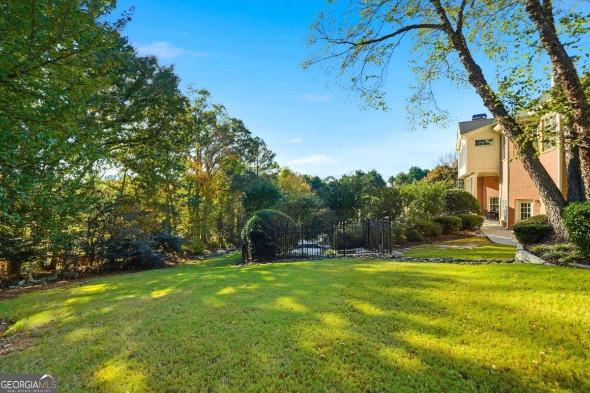 2855 Strathmore Drive Cumming - 72