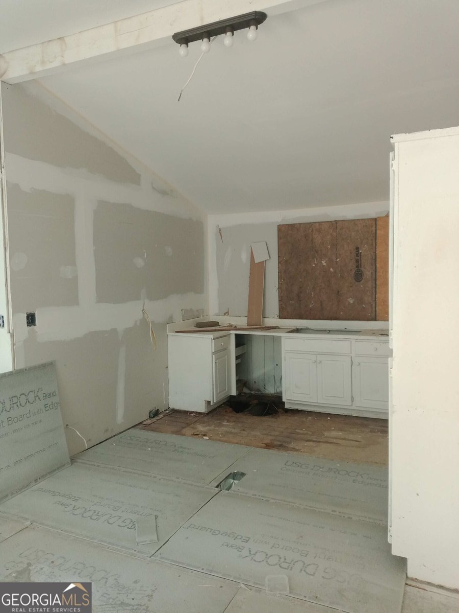 676 Pierce Avenue Macon - 12