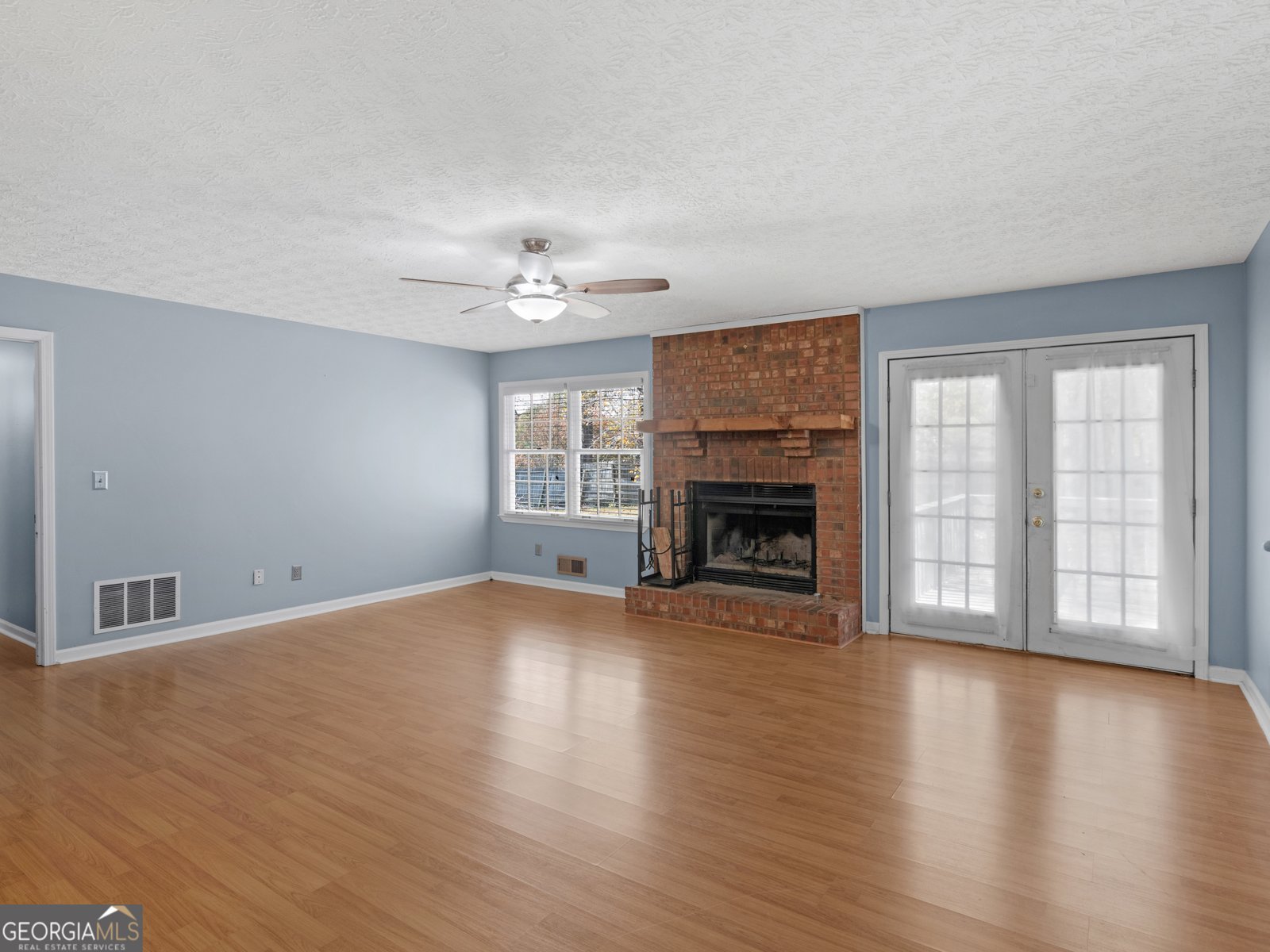 222 Farmbrook Parkway Stockbridge - 3