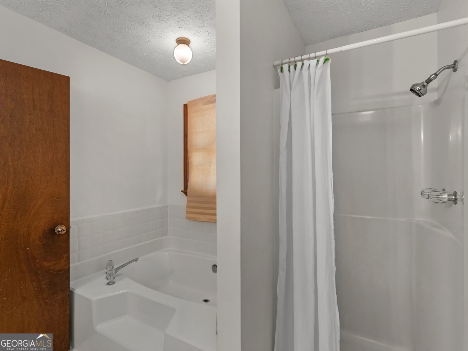 222 Farmbrook Parkway Stockbridge - 33