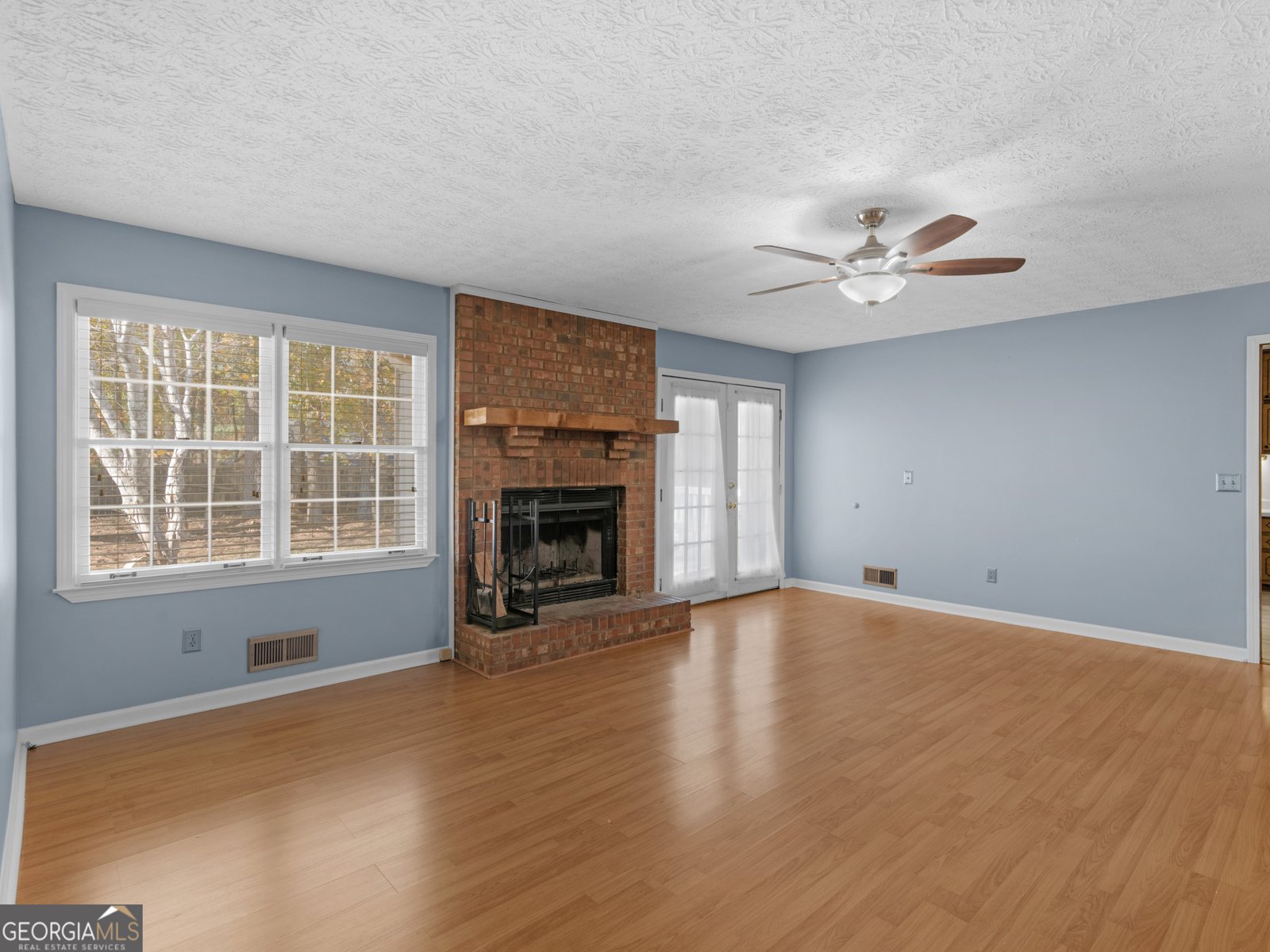 222 Farmbrook Parkway Stockbridge - 4