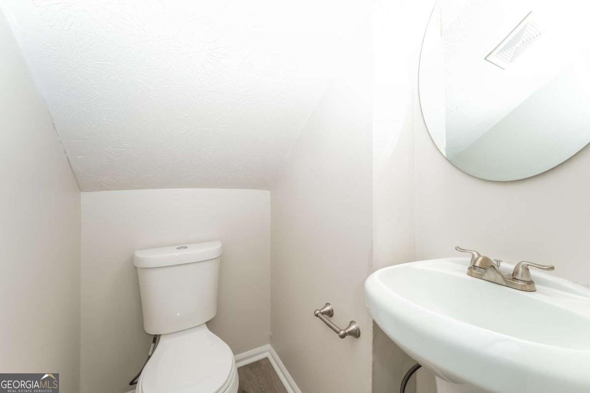 884 Third Street Stone Mountain - 14