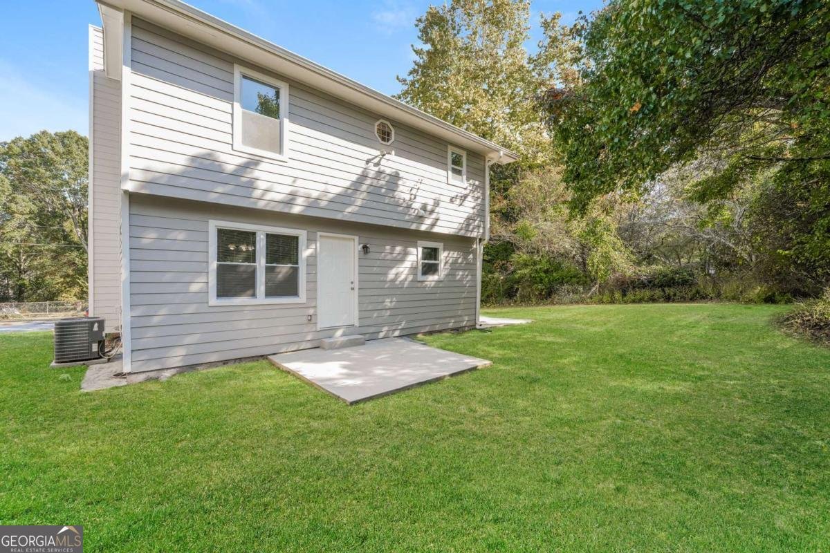 884 Third Street Stone Mountain - 16