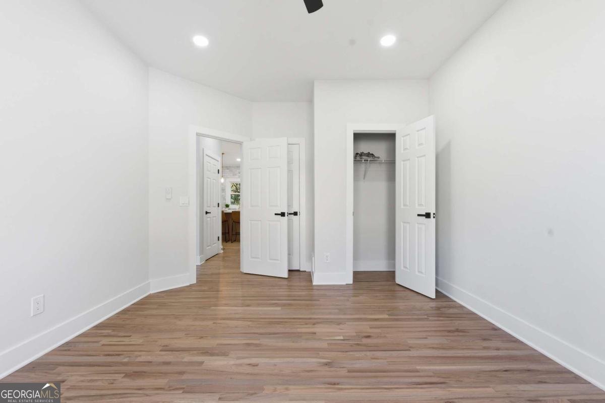 435 Lake Point Trace Canton - 10