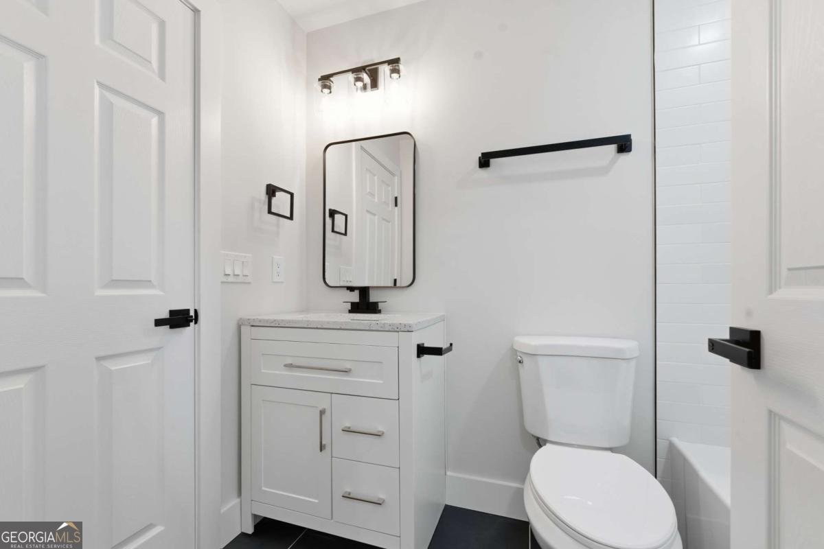 435 Lake Point Trace Canton - 14