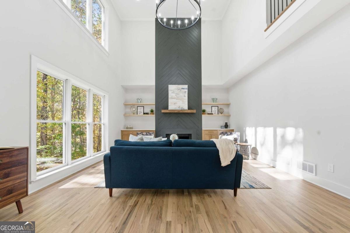 435 Lake Point Trace Canton - 2