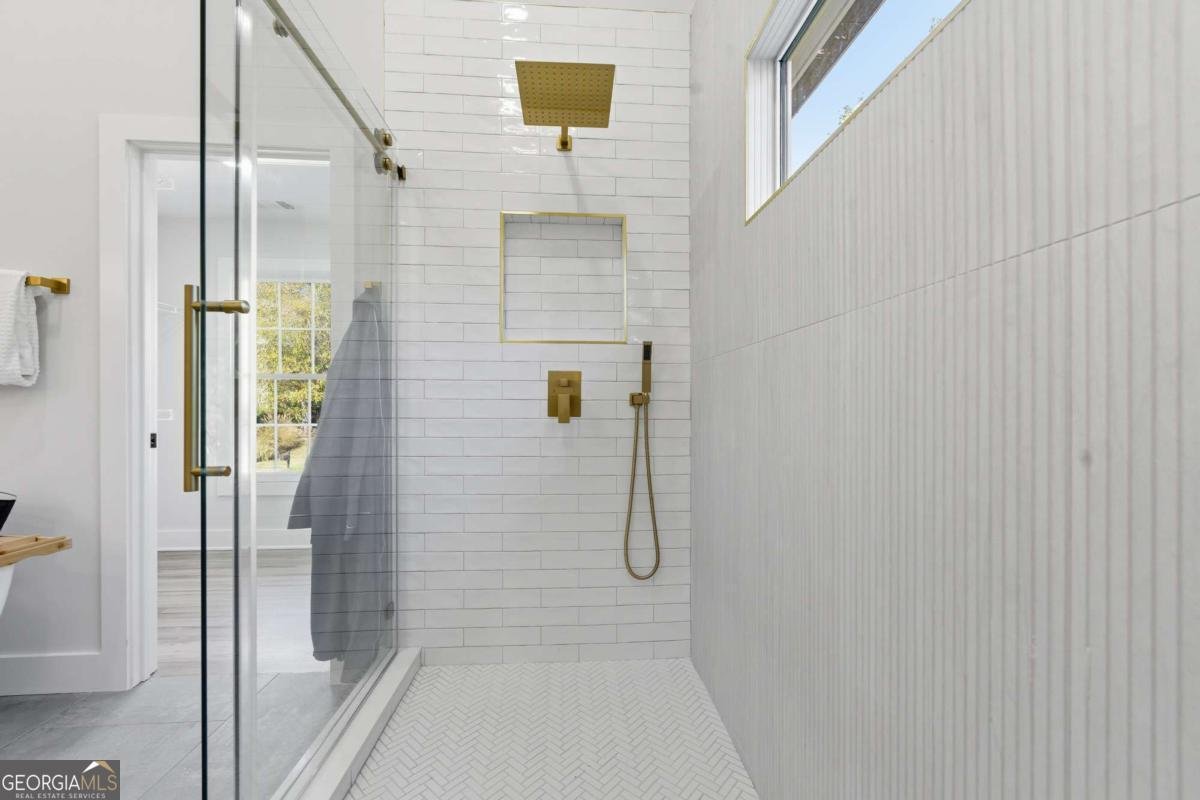 435 Lake Point Trace Canton - 32