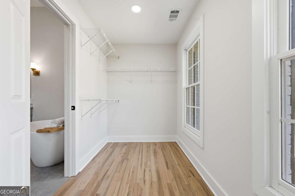 435 Lake Point Trace Canton - 35