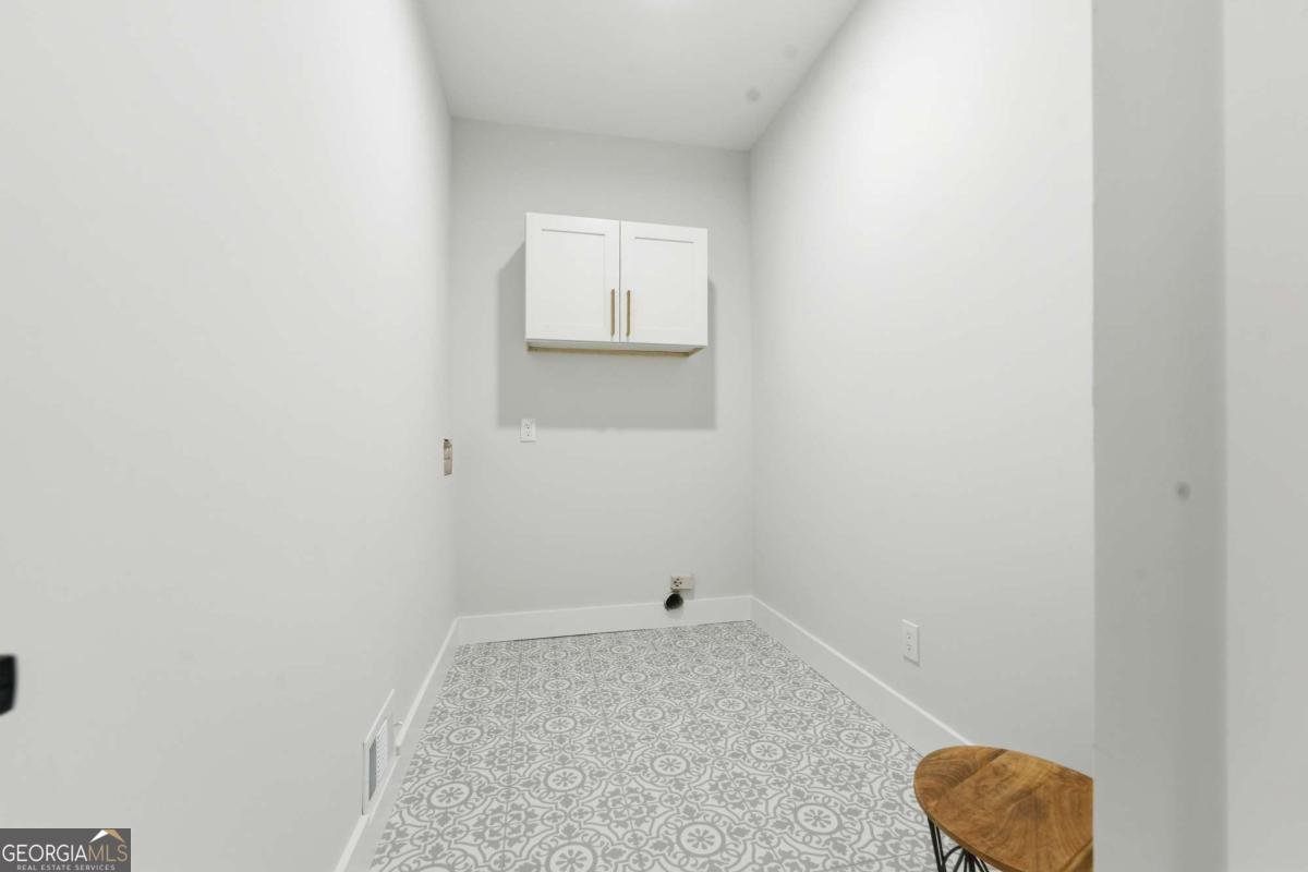 435 Lake Point Trace Canton - 39