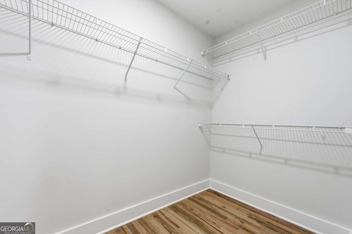 435 Lake Point Trace Canton - 40