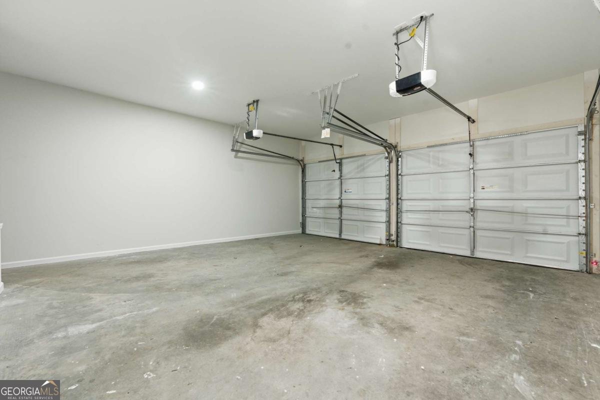 435 Lake Point Trace Canton - 48