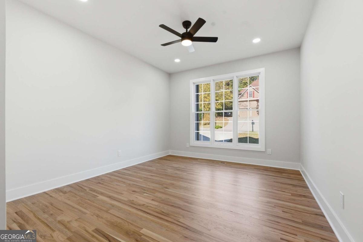 435 Lake Point Trace Canton - 9