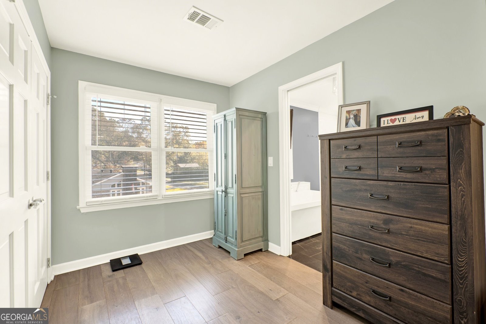 13 Parkway Drive Rome - 24