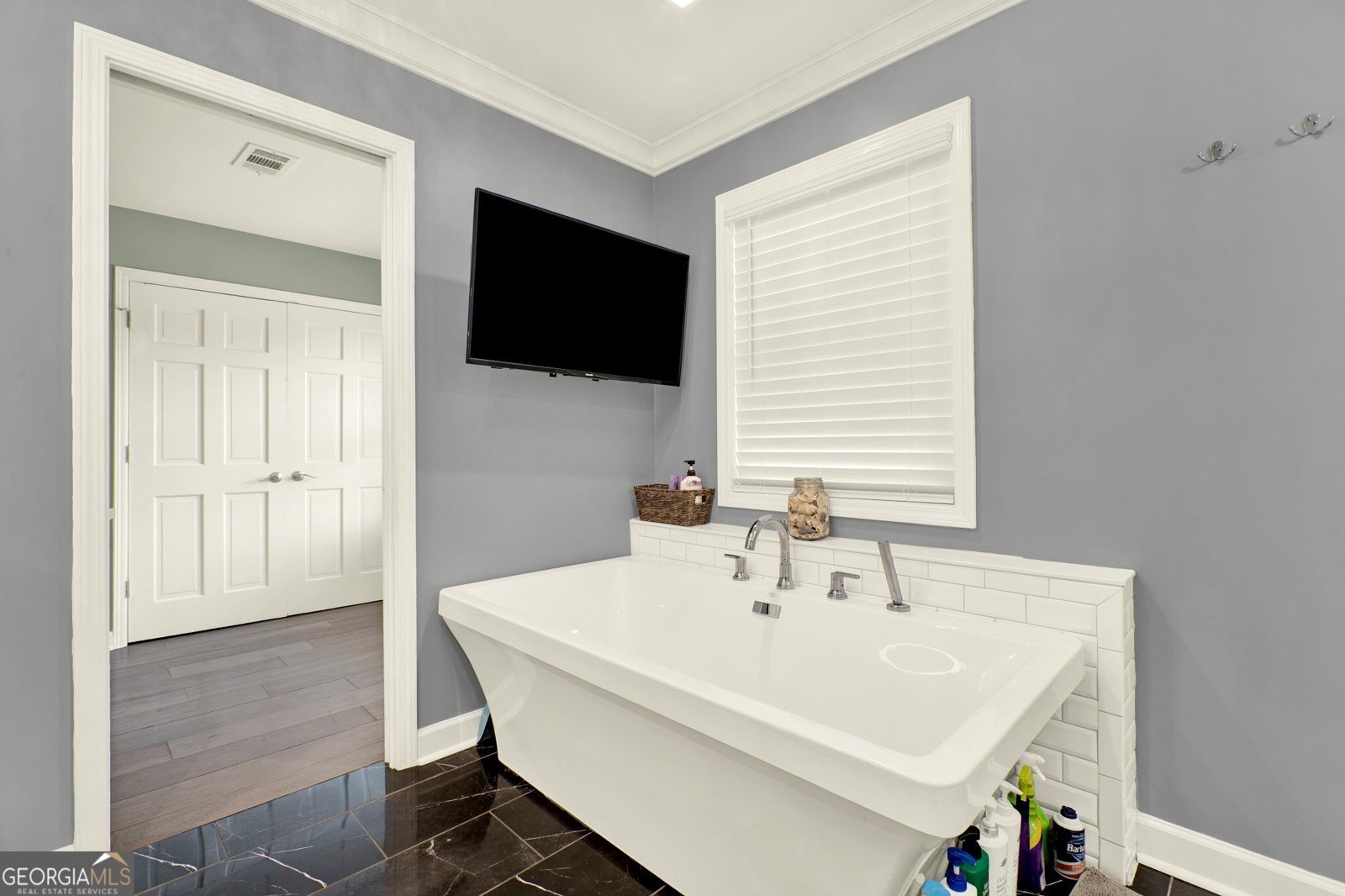 13 Parkway Drive Rome - 27