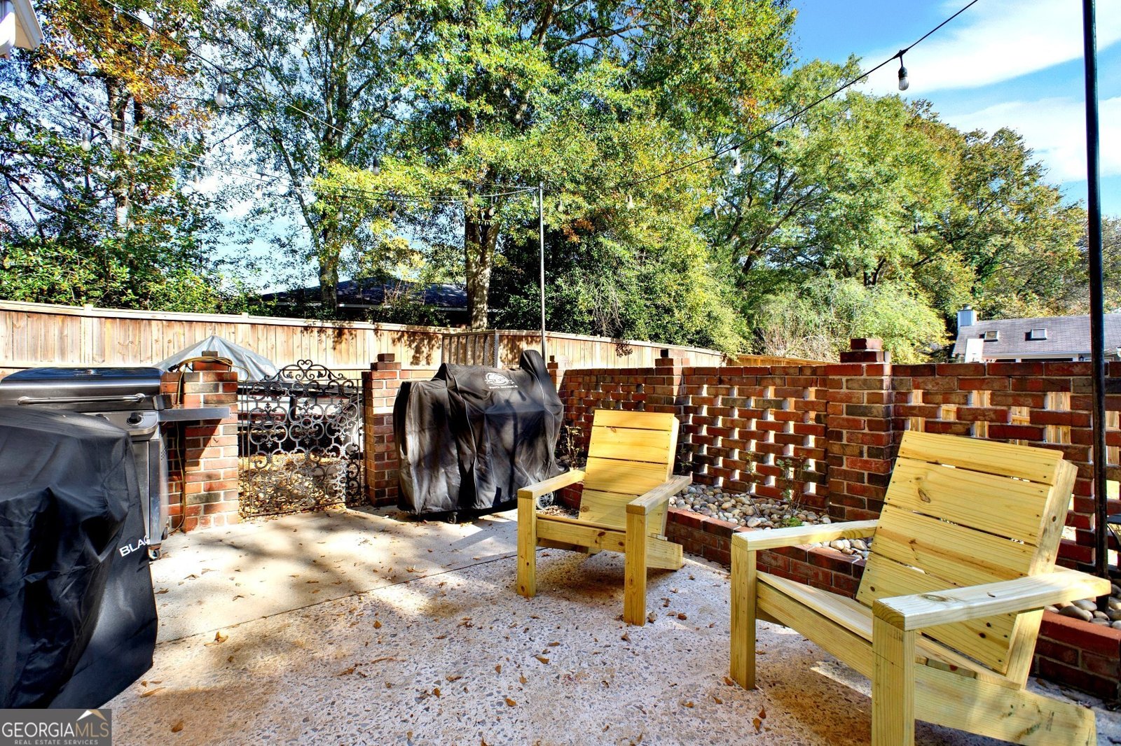 13 Parkway Drive Rome - 37