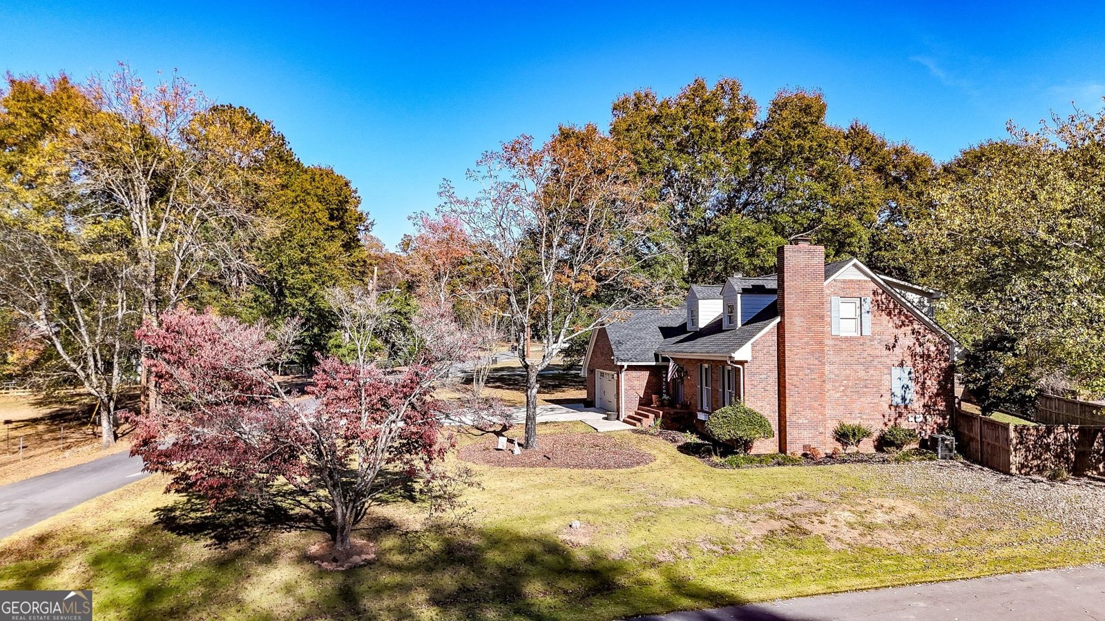 13 Parkway Drive Rome - 44