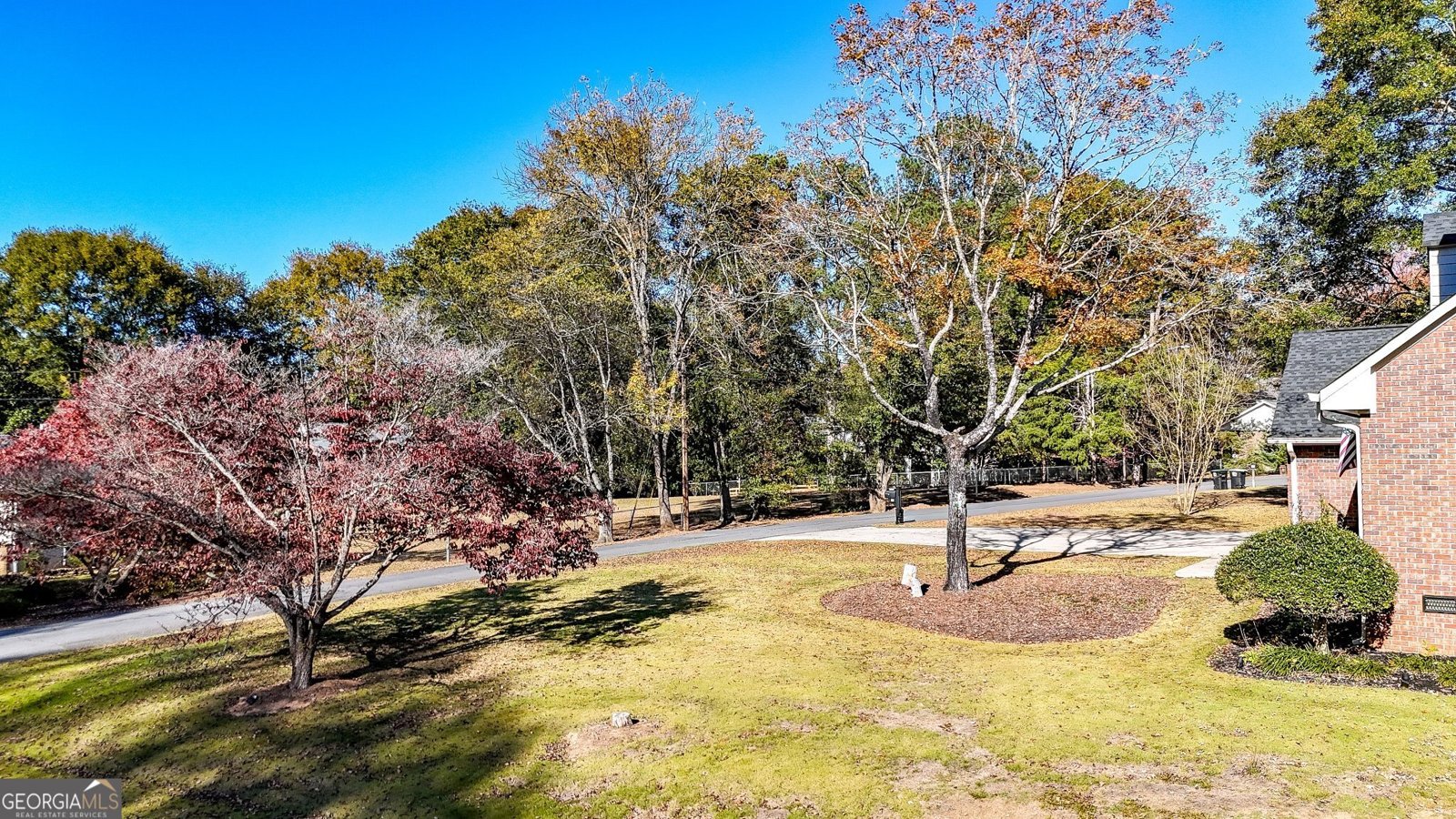 13 Parkway Drive Rome - 45