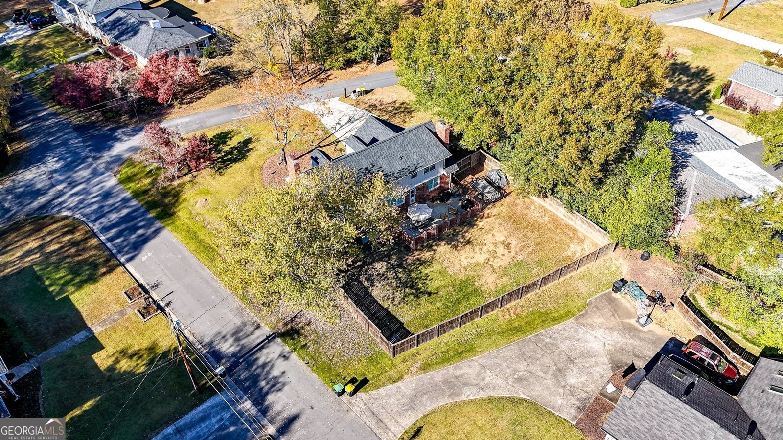 13 Parkway Drive Rome - 48