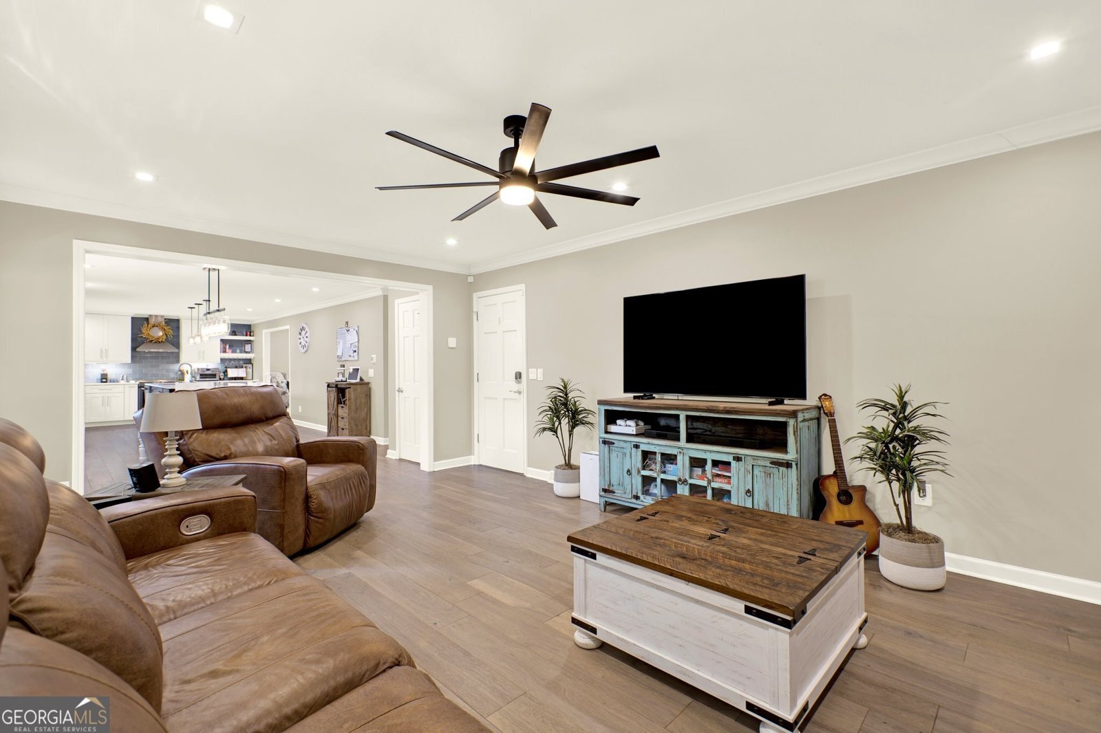 13 Parkway Drive Rome - 9