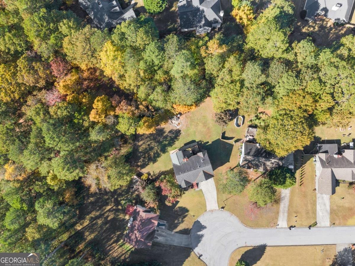 35 Leighs Grove Way Grayson - 19