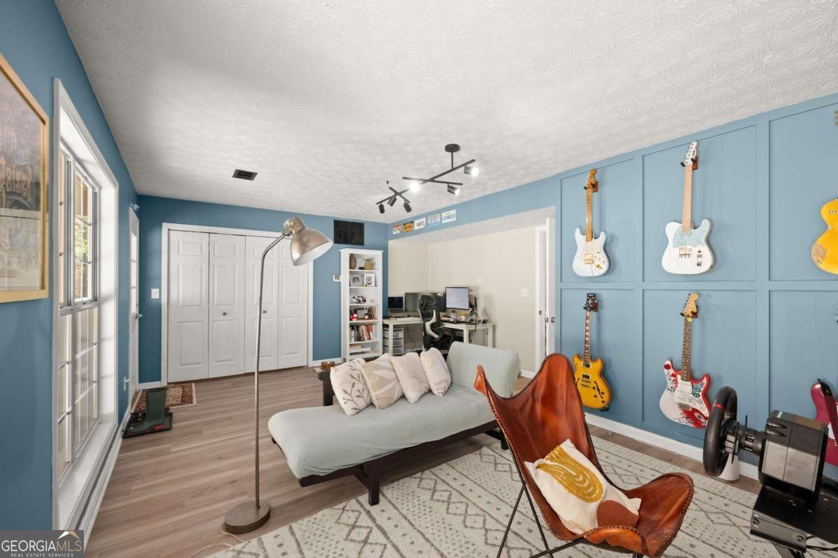 35 Leighs Grove Way Grayson - 5