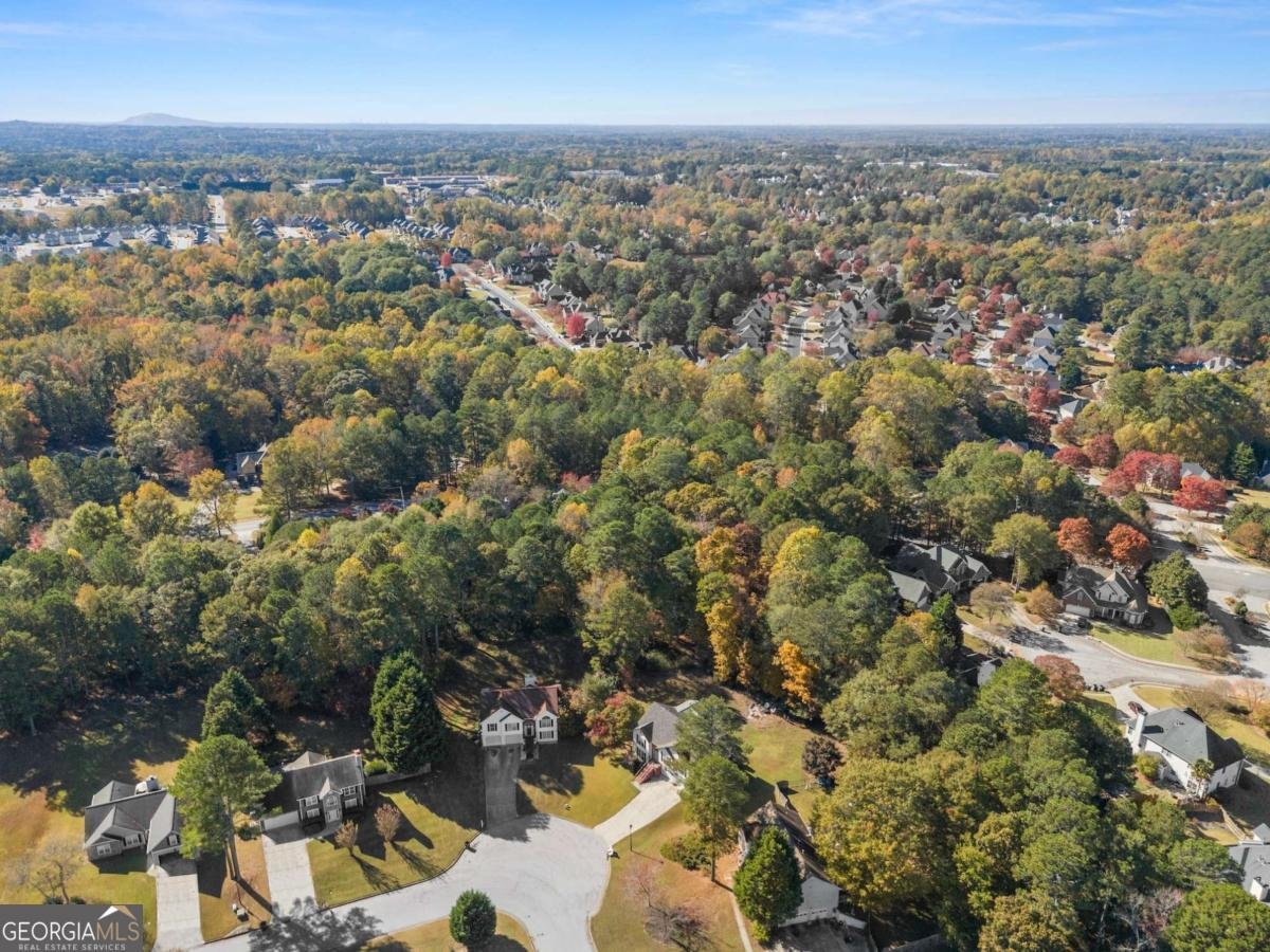 35 Leighs Grove Way Grayson - 52