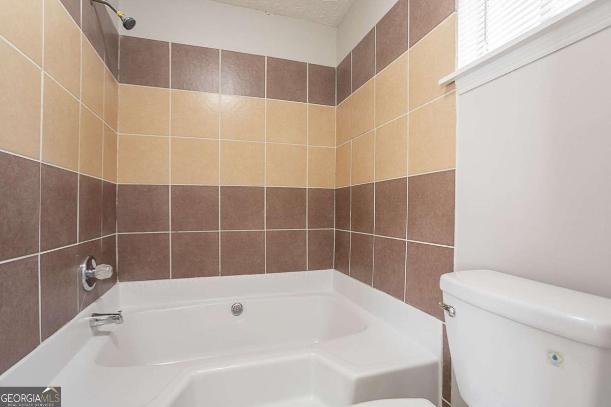 8455 Cedar Creek Ridge Riverdale - 12