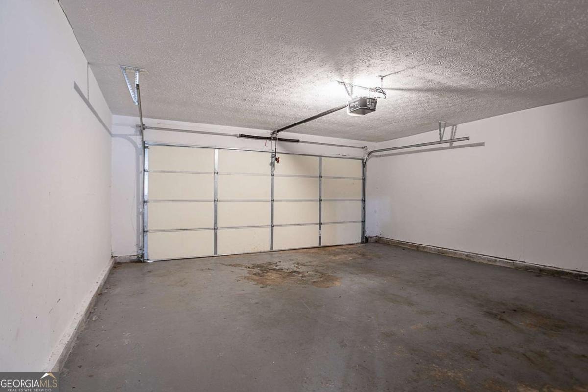 8455 Cedar Creek Ridge Riverdale - 17