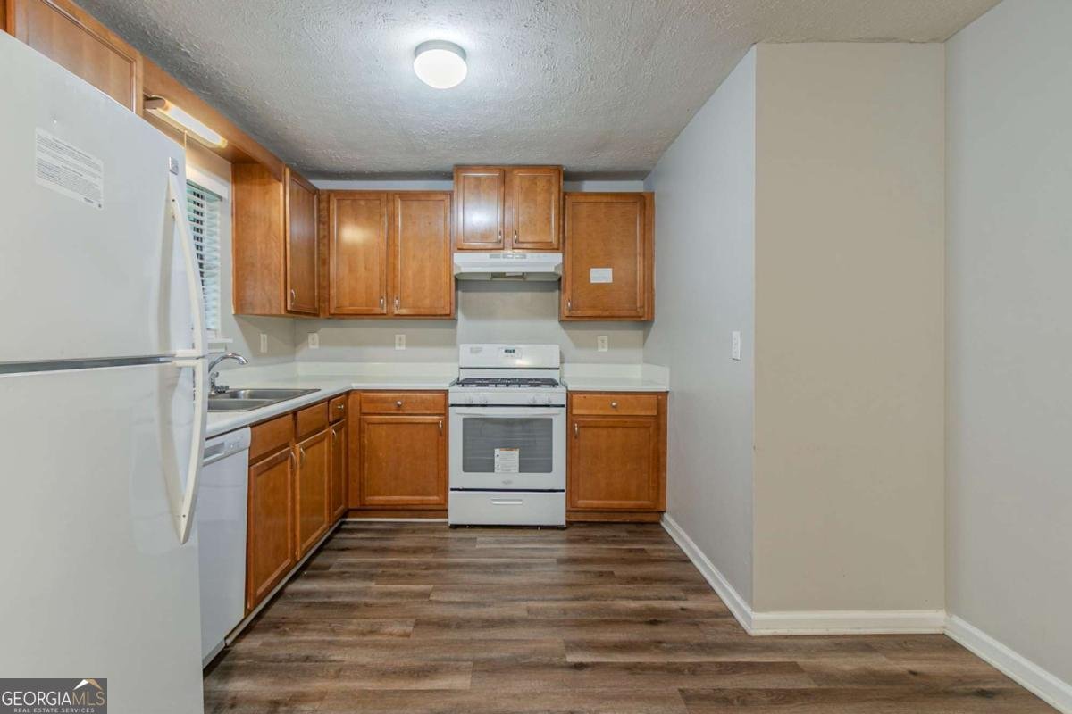 2045 Scarbrough Drive Stone Mountain - 11