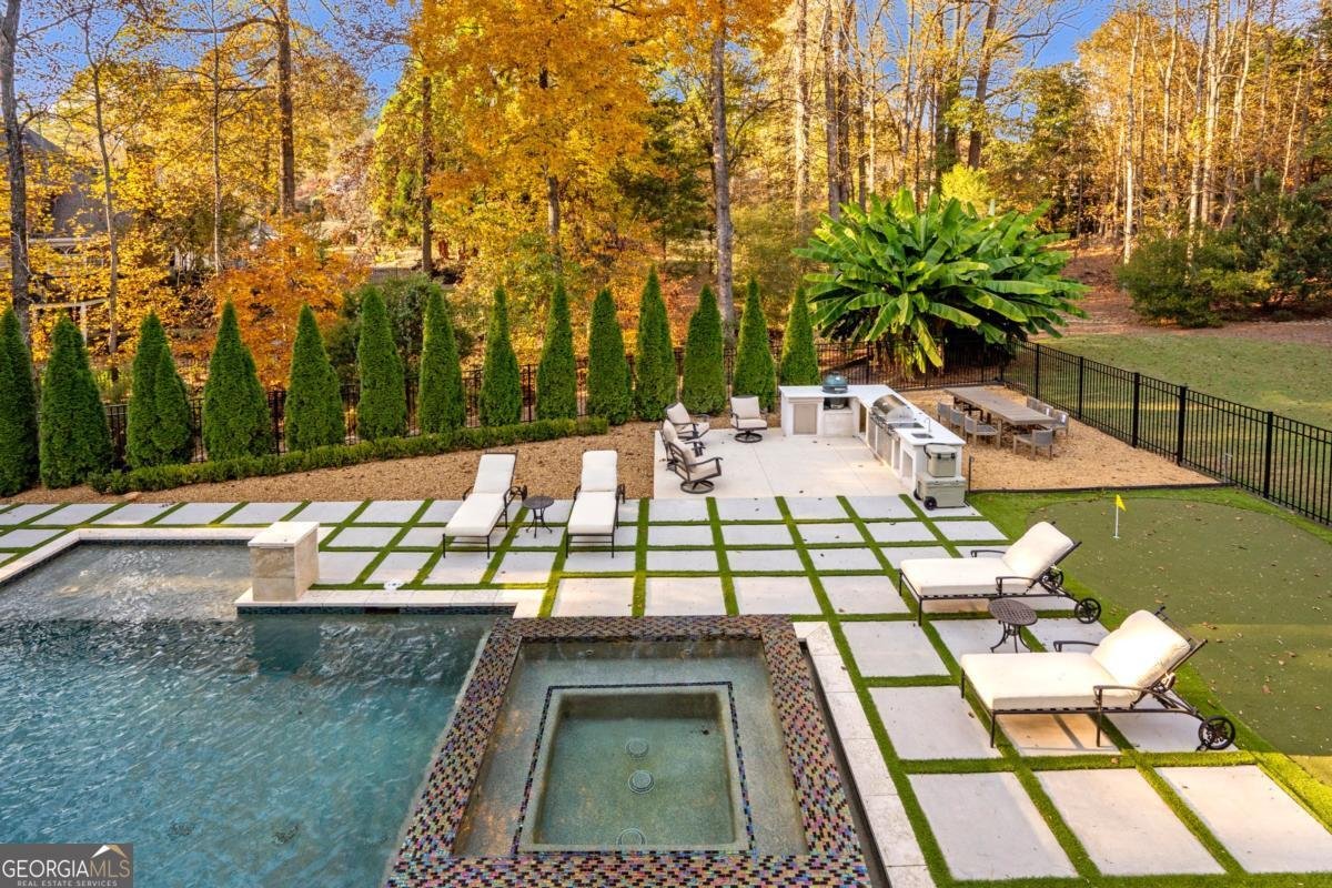 325 White Columns Court Alpharetta - 10