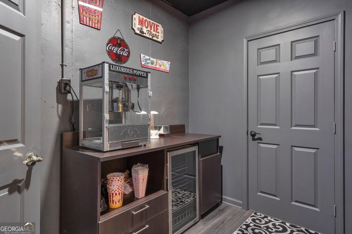 325 White Columns Court Alpharetta - 5