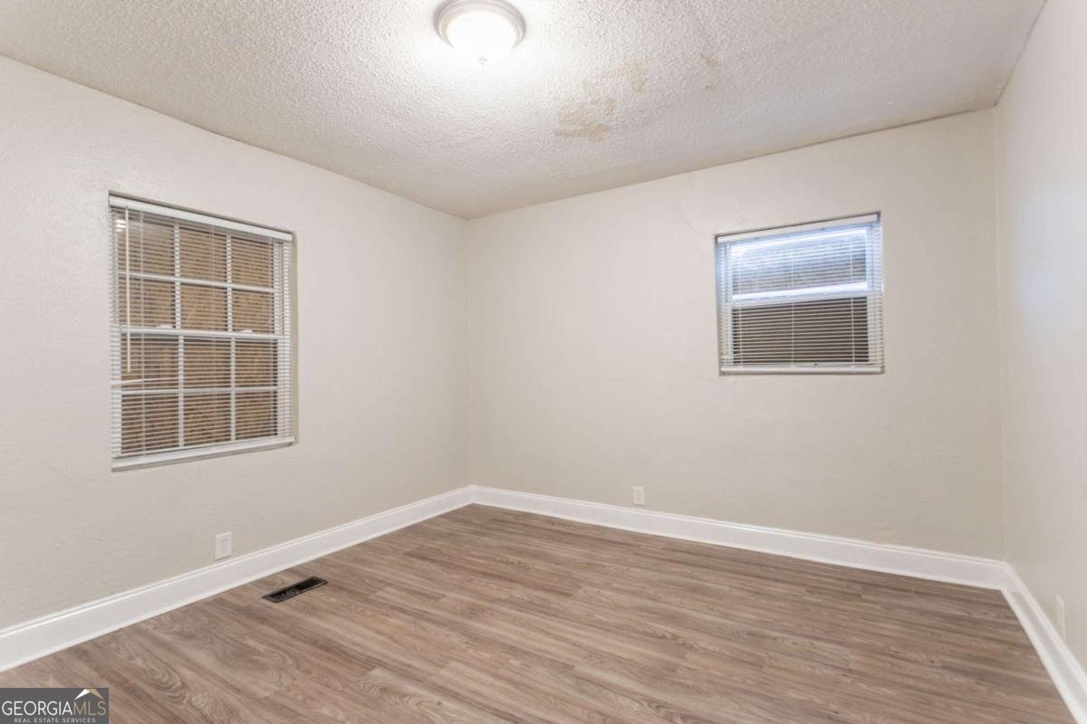 2817 Burton Road Atlanta - 23