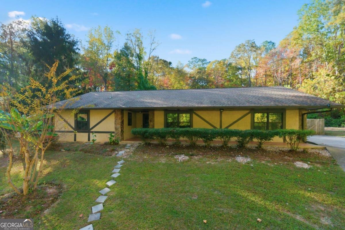 2655 Whisper Trail Douglasville - 1