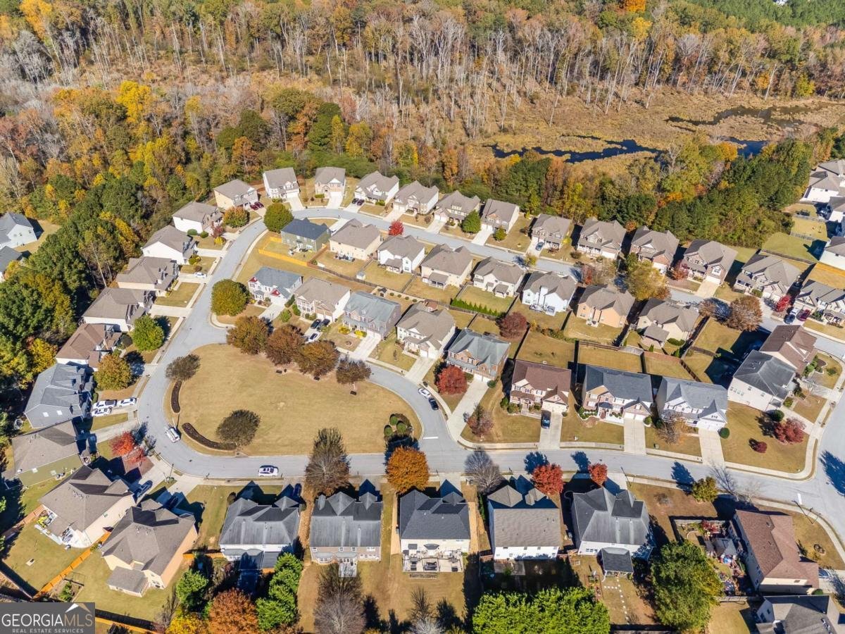 1502 Silver Mist Circle Powder Springs - 15